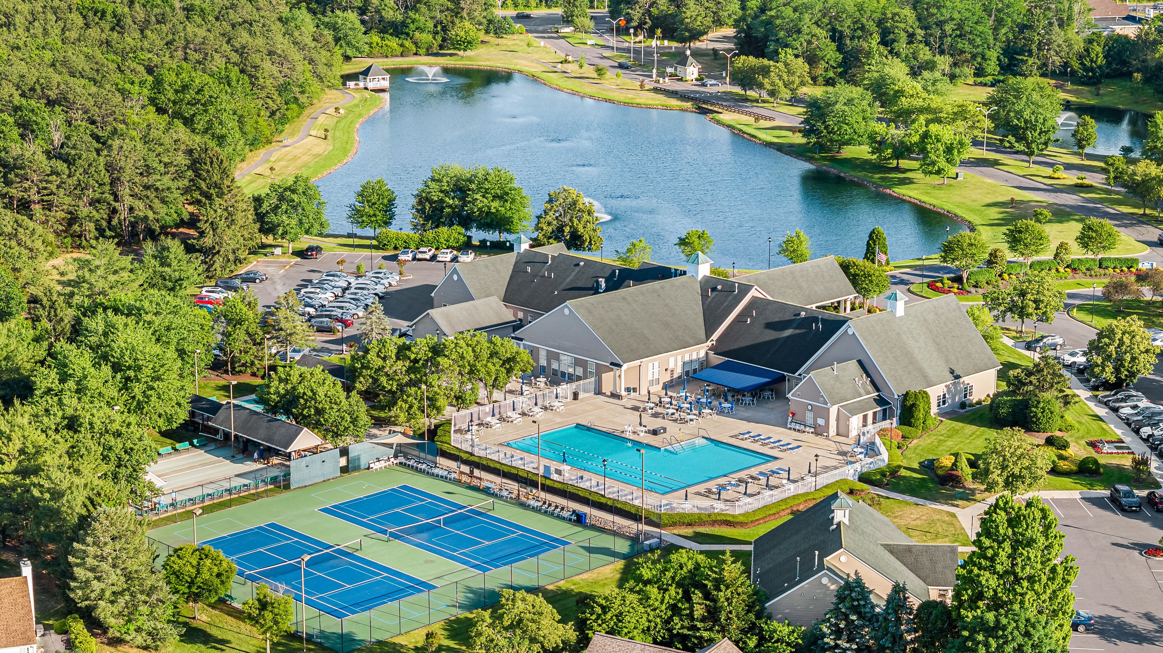 Downsizing in NJ: Should You Move to a 55+ Community?